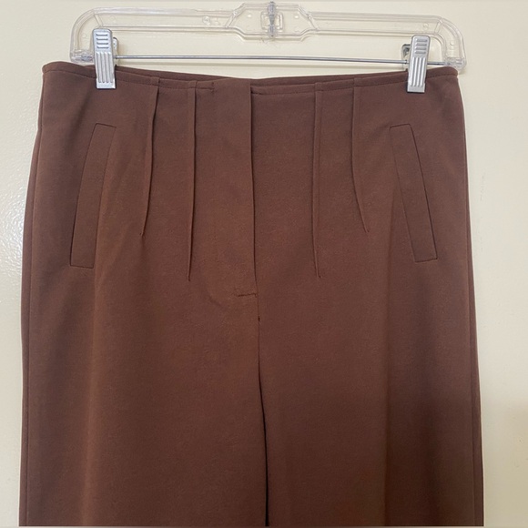 Brown High-Waisted Cropped Trousers - Picture 5 of 7